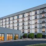 Days Hotel by Wyndham Buffalo Airport