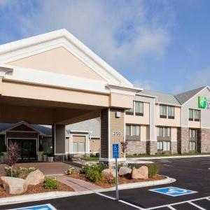 Holiday Inn Express Hotel And Suites Willmar