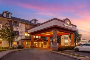 Best Western Plus Burlington Inn & Suites, Burlington