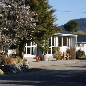 Hotels near Regent Theatre Greymouth - Apostles View Motel