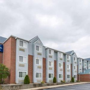 Hotels near Kentucky Horse Park - Microtel Inn & Suites by Wyndham Georgetown