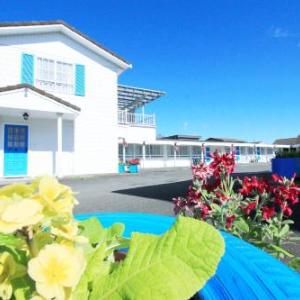 Hotels near Sir Howard Morrison Centre - Golden Glow Motel