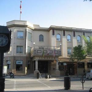 Cairns Field Saskatoon Hotels - Hotel Senator