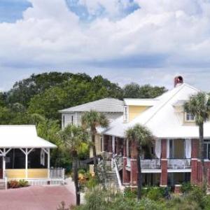 Beachview Inn and Spa