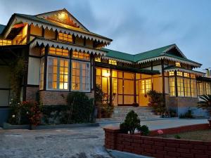 Cafe Shillong Bed & Breakfast, Shillong
