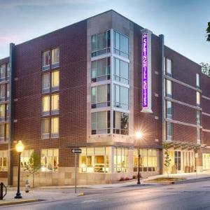 SpringHill Suites by Marriott Bloomington