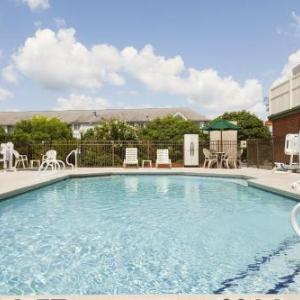 Country Inn & Suites by Radisson Tifton GA