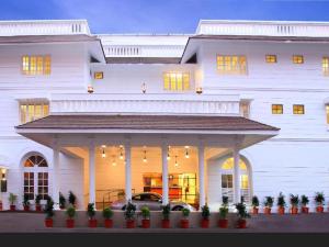 Hotel Luciya Palace, Thrissur