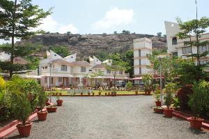 Sereniity Resort, Lonoavale