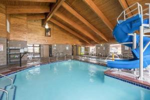 AmericInn by Wyndham Fargo West Acres, Fargo
