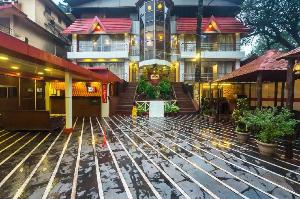 Kumar plaza, Khopoli