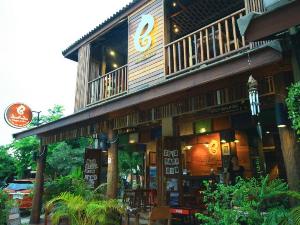 Huen Chang Puek Hotel, Nan