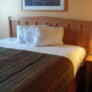 Hotels near Logan County Fairgrounds Sterling - Budget Inn Sterling