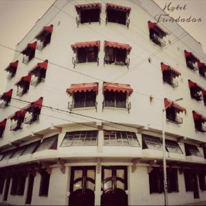 Hotels near Estadio BBVA - Fundador