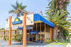Days Inn by Wyndham Los Angeles LAX/VeniceBch/Marina DelRay, Inglewood