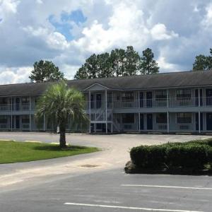 Days Inn by Wyndham Madison