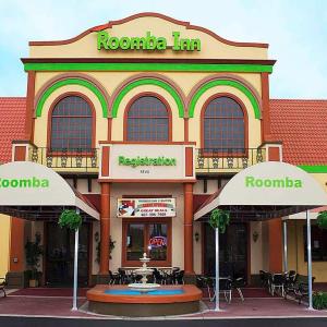 Roomba Inn & Suites Orlando