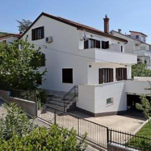 Apartment Selce 2362a