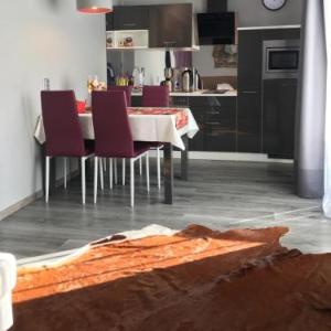 Golden GaPa City Center Apartment 22