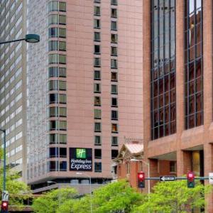 Holiday Inn Express Denver Downtown an IHG Hotel