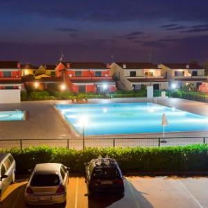 Aqua Marina Aparthotel - Market & Restaurant