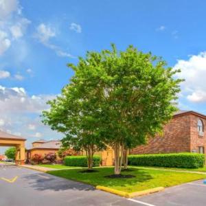 Delmar Hotels Deals At The 1 Hotel In Md Quality Inn Salisbury