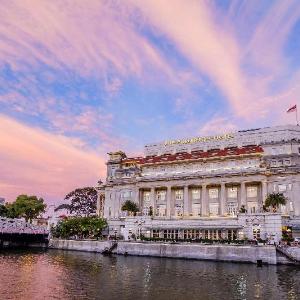 The Fullerton Hotel