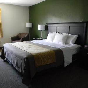 Boarders Inn & Suites by Cobblestone Hotels - Munising