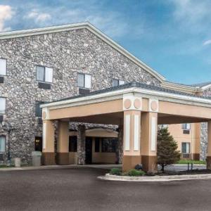 Econo Lodge Inn & Suites Monroe