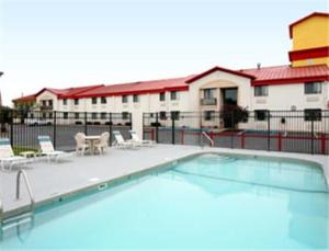 Ramada by Wyndham Columbia, Columbia