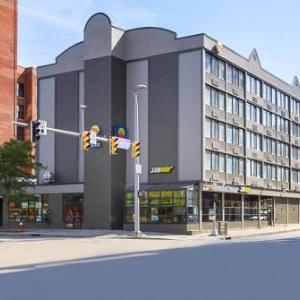 Hotels near Masonic Auditorium Cleveland - Comfort Inn Downtown Cleveland