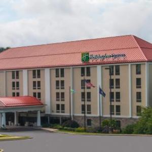 Best Western Plus Heritage Rail Inn & Suites