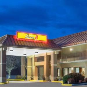 Super 8 by Wyndham Knoxville North/Powell