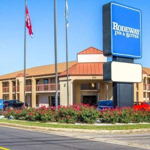 Rodeway Inn & Suites North Clarksville