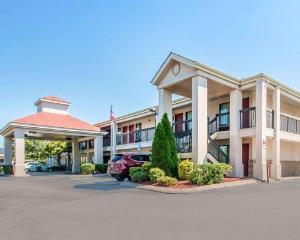 Econo Lodge Inn & Suites Murfreesboro, Murfreesboro