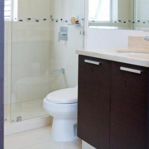 Charming Two Bedroom with balcony