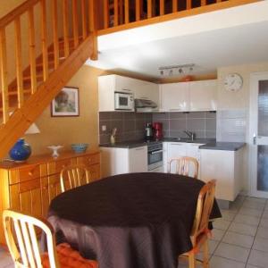Appartement T3 - à 50m de la plage 2 chambres garage - FR-1-197-225
