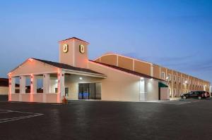 Super 8 by Wyndham Gainesville TX, Gainesville