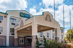Quality Suites, Ft Worth Burleson, Burleson