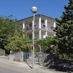 Apartment Selce 2379b