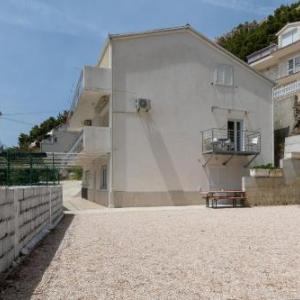 Apartments by the sea Duce Omis - 2992