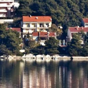 Apartments by the sea Trogir - 6023