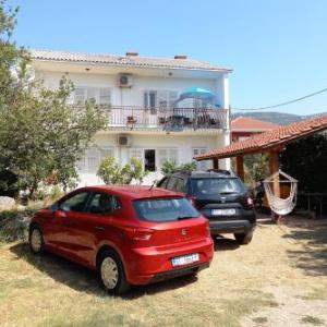 Apartments by the sea Kastel Stari Kastela - 6059