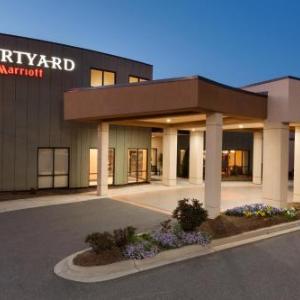 Hotels near Amos' Southend - Courtyard by Marriott Charlotte Airport North