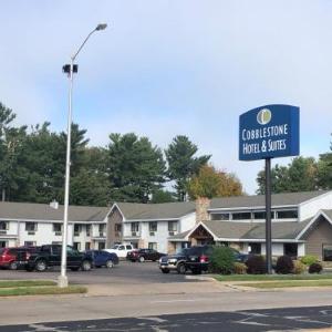 Cobblestone Hotel & Suites - Wisconsin Rapids