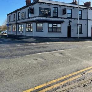 Mersey view Hotel & Pub