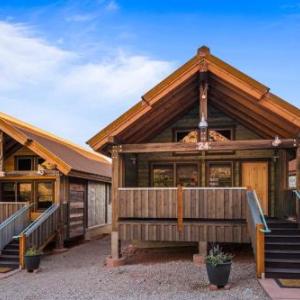 Hotels near Arches National Park - Moab Springs Ranch