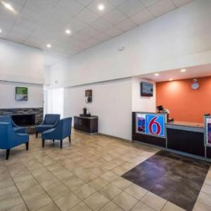 Motel 6-Irving TX - Irving DFW Airport East