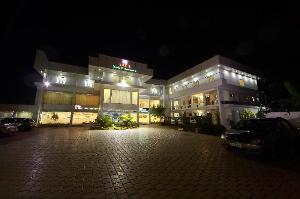 Sara Hotels and Apartments, Alwaye