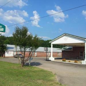 Crossroads Arena Hotels - Stonebrook Inn